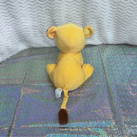 Kohl's Cares Lion Cub Plush 12"Long Book Character"How Do Lions Say I Love You?” - Picture 3 of 7